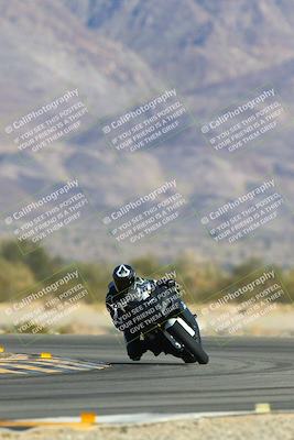 media/Jan-13-2024-SoCal Trackdays (Sat) [[9c032fe5aa]]/Turn 14 (10am)/